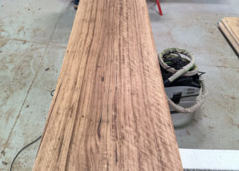 blackbutt-timber-kitchen-vanity-benchtops-009