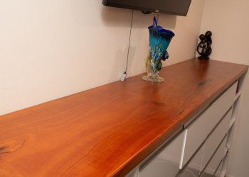 blue-gum-red-gum-Fabslabs_slab_funiture_5.21_061