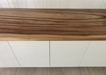 camphor-laurel-custom-made-furniture-and-dining-tables-004