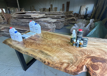 camphor-laurel-kiln-dried-timber-slabs-and-burls-001