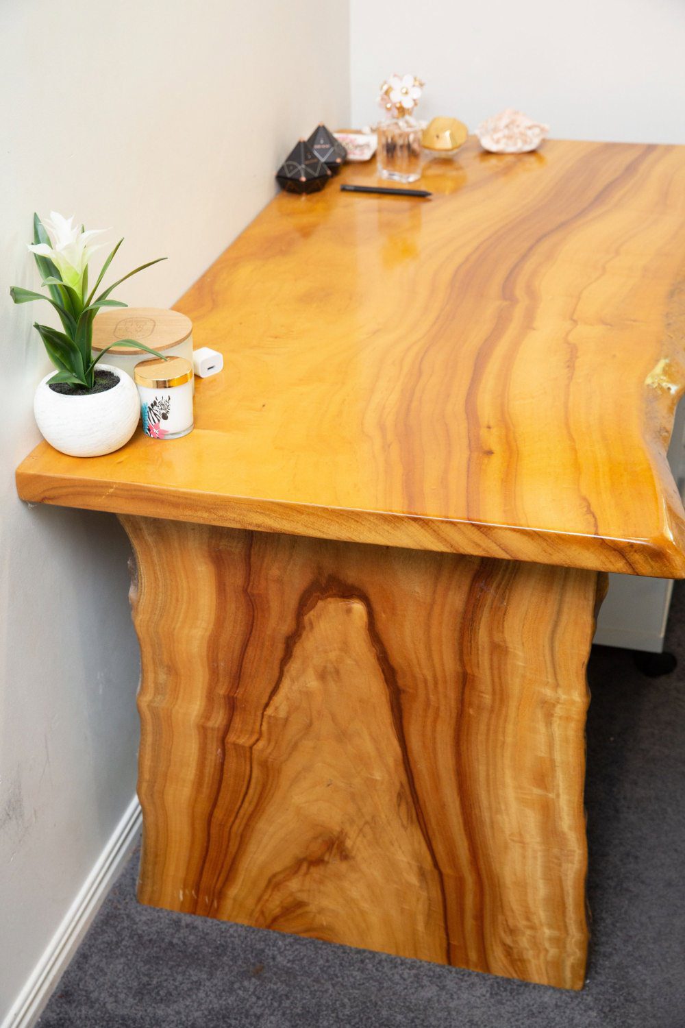 Timber Benchtops For Sale | Solid Timber Bench Tops Kiln Dried